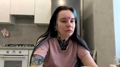 Milana online show from March 5, 2026, 6:09 am