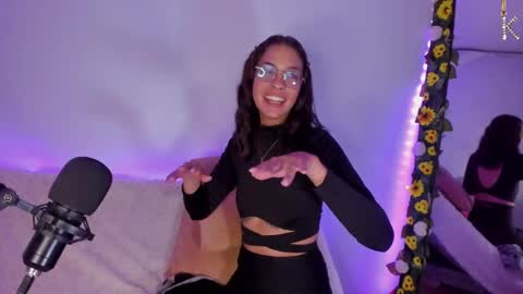 Kate online show from January 15, 2025, 4:25 am