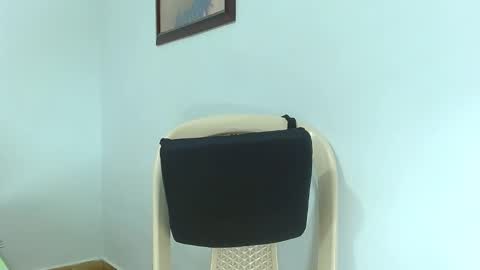 katerineleon online show from February 20, 2025, 9:20 pm