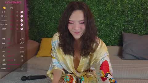 Katerina online show from September 24, 2025, 6:00 pm