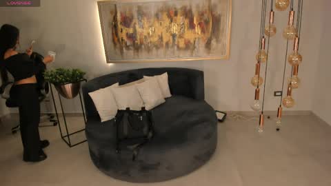 K A T E  online show from March 29, 2026, 8:25 am