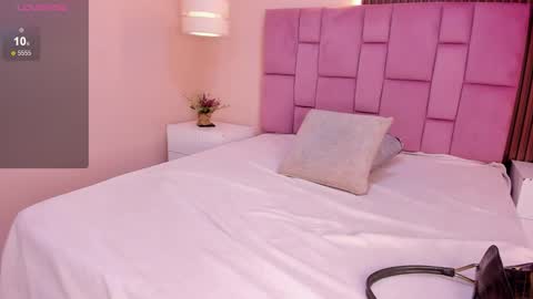   online show from December 20, 2025, 11:39 am