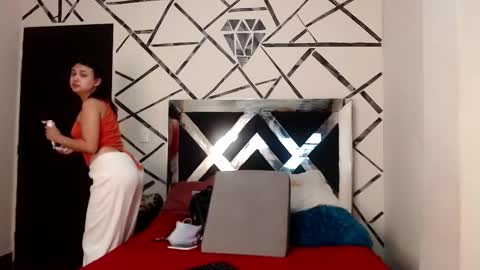 KATHE SANT online show from December 16, 2024, 2:57 am