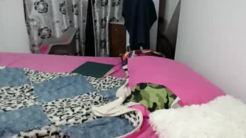 katherine_rodas2 online show from March 18, 2026, 12:47 am