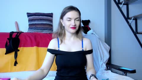 Katherine online show from December 8, 2024, 10:19 am