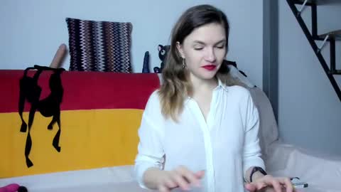 Katherine online show from February 21, 2025, 4:05 pm