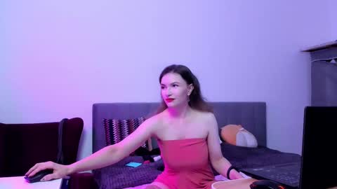 Katherine online show from November 1, 2025, 7:32 am