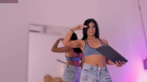 katherineruiz_ online show from March 18, 2026, 12:08 pm
