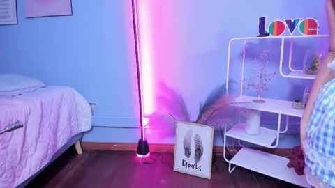 Snapshot of kathia_saenz chatting on December 20, 2025, 4:41 am Kathia online show from December 20, 2025, 4:41 am