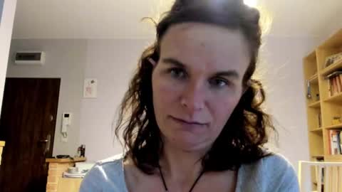 KATHY online show from November 3, 2025, 3:02 pm