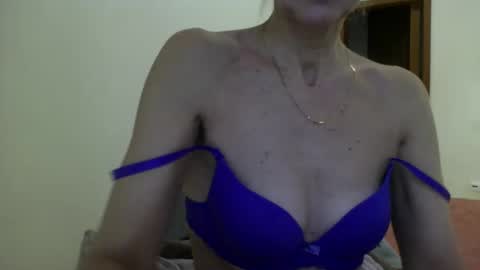 Snapshot of katia888 chatting on January 23, 2025, 11:58 am katia888 online show from January 23, 2025, 11:58 am