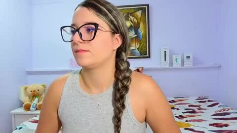 Khaterine online show from October 2, 2025, 12:01 pm