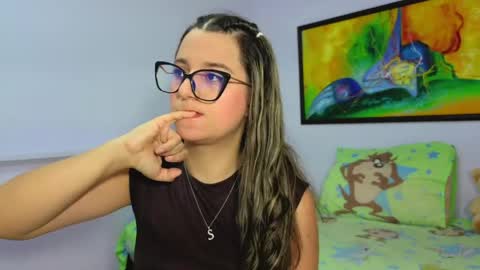 Khaterine online show from April 8, 2026, 12:16 pm