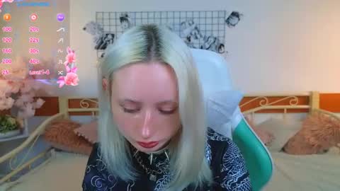 Katia  online show from March 25, 2026, 6:52 am