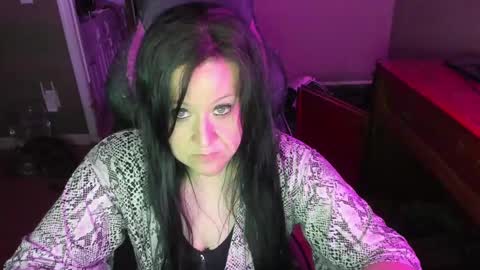 Katie online show from January 3, 2025, 6:01 am