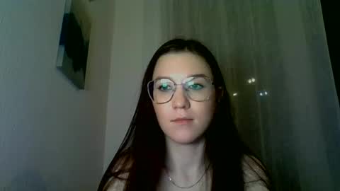 katie_foxi online show from February 16, 2025, 7:27 pm