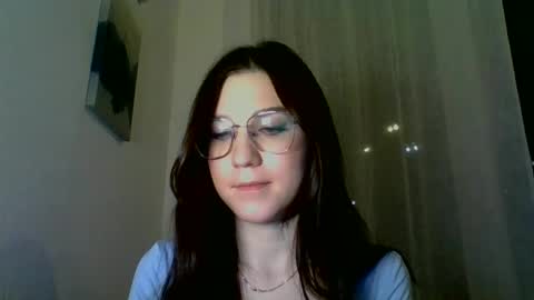 katie_foxi online show from February 21, 2025, 8:16 pm