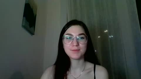 katie_foxi online show from February 23, 2025, 10:20 pm