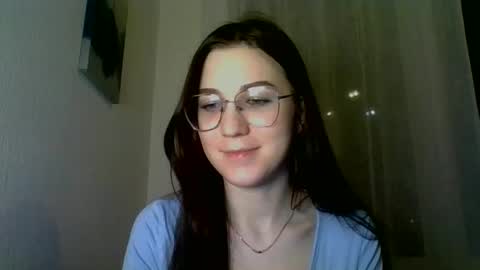 katie_foxi online show from February 28, 2025, 9:12 pm