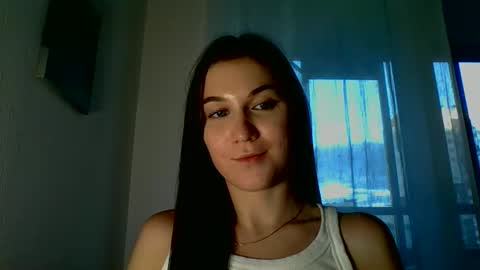 katie_foxi online show from September 19, 2025, 3:34 pm