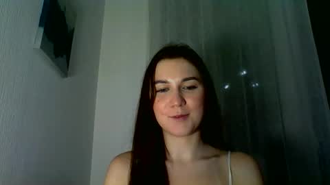 katie_foxi online show from October 28, 2025, 7:16 pm