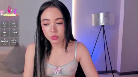 Snapshot of katieangel1 chatting on October 1, 2025, 11:38 am katieangel1 online show from October 1, 2025, 11:38 am