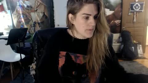 Snapshot of katiecutie_5 chatting on February 7, 2025, 6:24 am Katie online show from February 7, 2025, 6:24 am