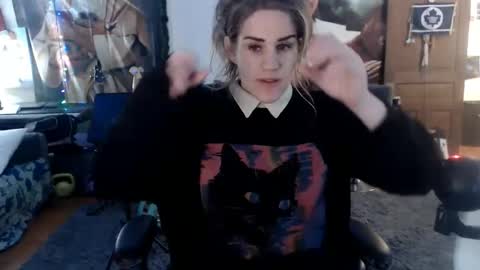 Snapshot of katiecutie_5 chatting on February 26, 2025, 5:09 am Katie online show from February 26, 2025, 5:09 am