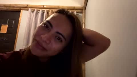 katiefrox  online show from January 19, 2025, 9:45 pm