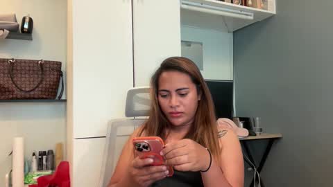 katiefrox  online show from October 16, 2025, 1:28 am