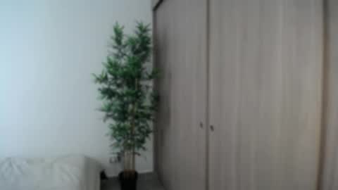 Katie Jane online show from December 18, 2024, 3:00 pm