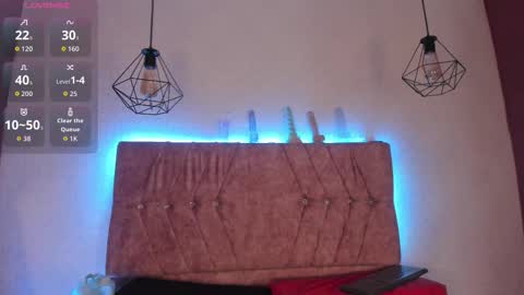 Snapshot of katiie_m chatting on November 6, 2025, 12:17 pm Katie online show from November 6, 2025, 12:17 pm