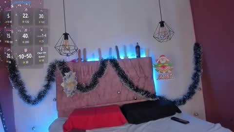 Snapshot of katiie_m chatting on November 27, 2025, 11:45 am Katie online show from November 27, 2025, 11:45 am