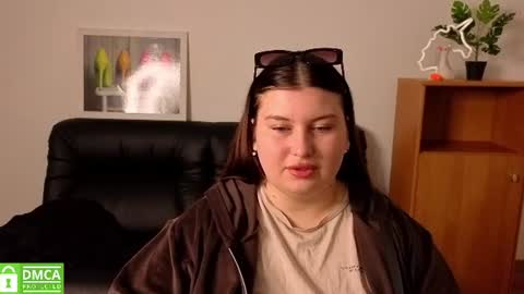 Snapshot of katina_deeplou4 chatting on July 25, 2026, 6:05 pm Katina online show from July 25, 2026, 6:05 pm
