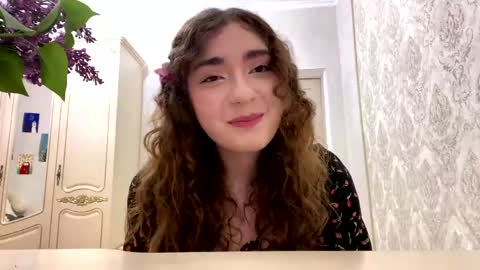 Rosie online show from May 8, 2026, 7:41 pm