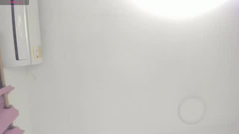Snapshot of katitaluxury_hot chatting on July 8, 2026, 12:59 am katitaluxury_hot online show from July 8, 2026, 12:59 am