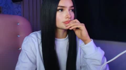 Katleen. online show from November 13, 2025, 8:13 am