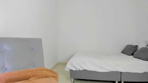 Follow me on instagram and twitter as correaktnees online show from February 2, 2025, 9:40 am