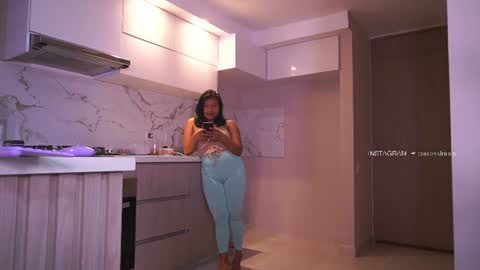 Snapshot of katnees_correa chatting on June 24, 2026, 7:07 am Follow me on instagram and twitter as correaktnees online show from June 24, 2026, 7:07 am