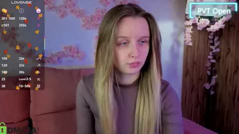 Katrina Bail online show from November 16, 2025, 1:11 am