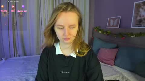Snapshot of katrina_bail chatting on July 19, 2026, 1:09 am Katrina Bail online show from July 19, 2026, 1:09 am