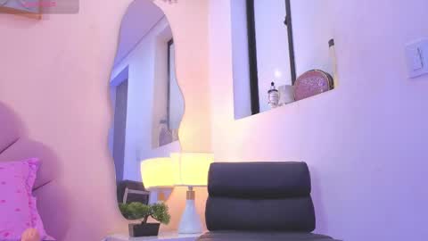 Snapshot of katrina_blaze chatting on June 10, 2026, 2:01 am katrina_blaze online show from June 10, 2026, 2:01 am