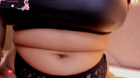 Keyla online show from November 20, 2025, 8:41 pm