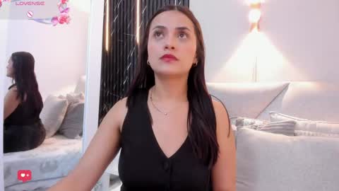 Snapshot of katrina_kaif_x chatting on April 21, 2026, 7:28 pm Keyla online show from April 21, 2026, 7:28 pm