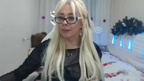 Snapshot of katrinacharm chatting on December 3, 2025, 2:37 pm katrinacharm online show from December 3, 2025, 2:37 pm