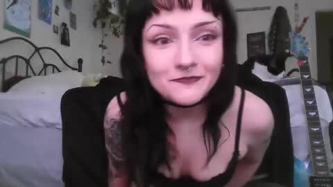 kattattacck online show from May 15, 2026, 8:16 pm