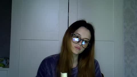 Snapshot of katte_light chatting on June 18, 2026, 3:18 am katte light online show from June 18, 2026, 3:18 am