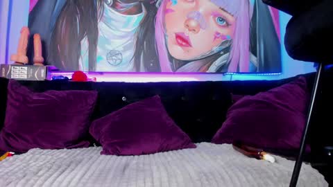 Katiia online show from February 8, 2025, 1:11 pm