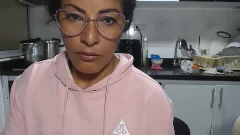 KattleyaGrey online show from February 27, 2026, 8:42 pm