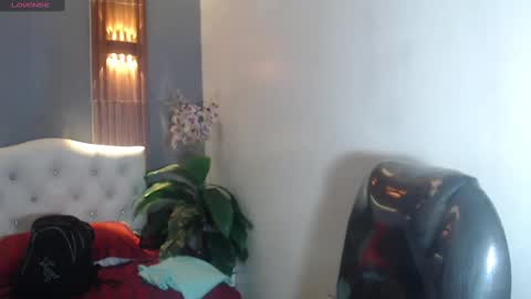 katty online show from November 4, 2025, 12:48 pm